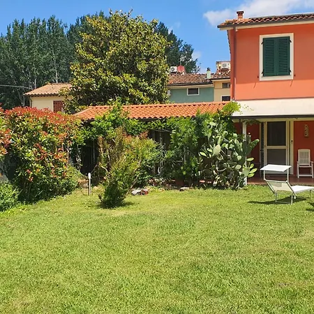 La Casa Delle Buone Letture Holiday home *