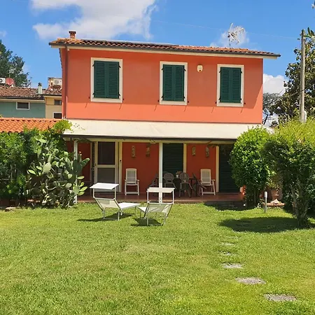 La Casa Delle Buone Letture Holiday home